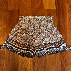 Flowy shorts